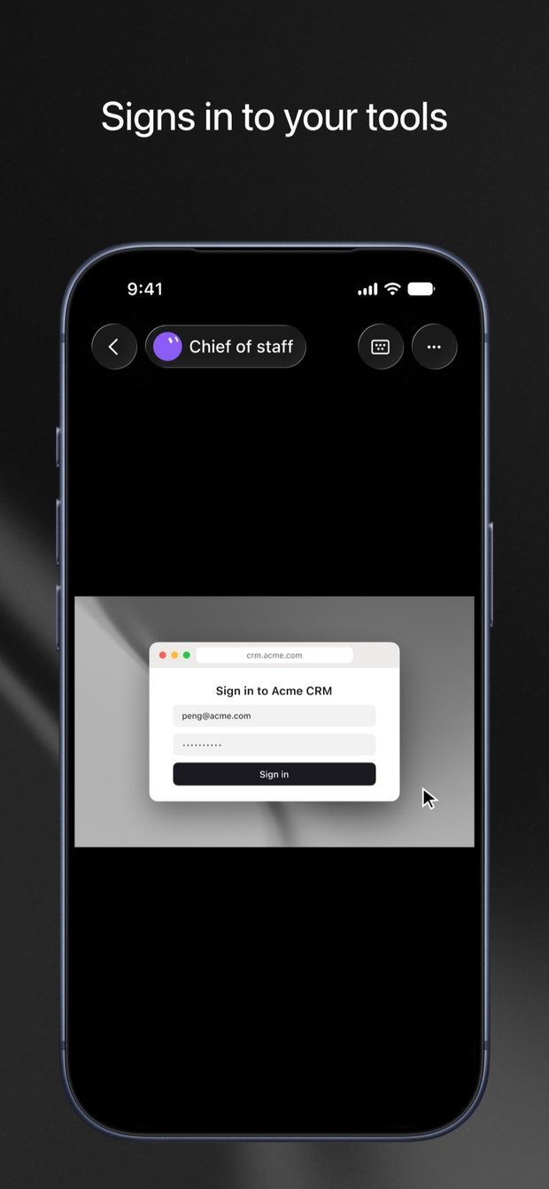 App Store 截圖:Chief of staff 的畫面,電腦視窗裡顯示 Bot 正在登入 Acme CRM,標題寫著 Signs in to your tools